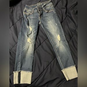 Gently used- junior size 3 Wallflower luscious curvy cropped jeans